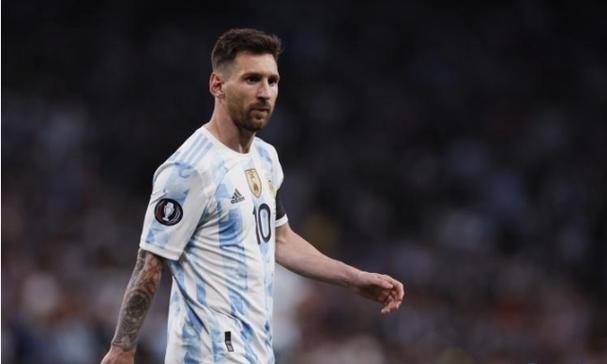 安徽六安地下室挖掘案富商违规扩建致32户楼裂，这些真相令人深思